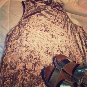 EUC xl blush crushed velvet dress